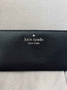 kate spade Black Saffiano Leather Zip Wallet with Gold Logo